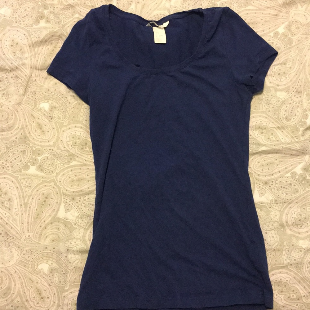 Dark blue short sleeved tee